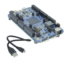 DEVKIT-MPC5744P Image.